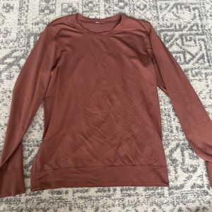 hardly worn light long sleeve